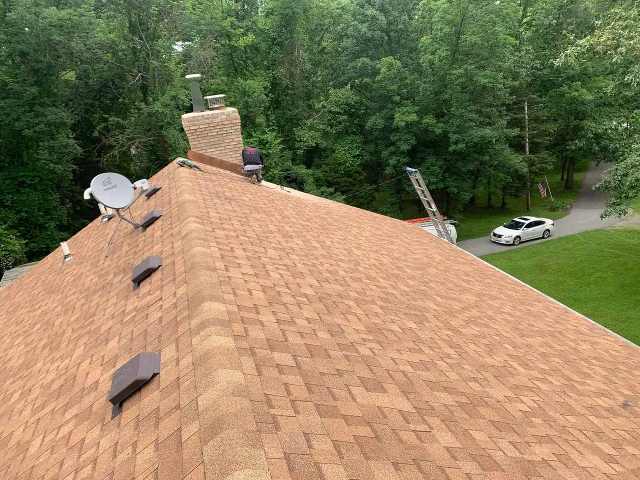 Boundless New Jersey Roofing Contractors working on roof replacement and repair.